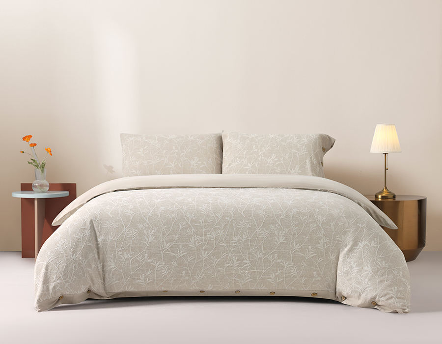 Home Four Seasons Bedding Set