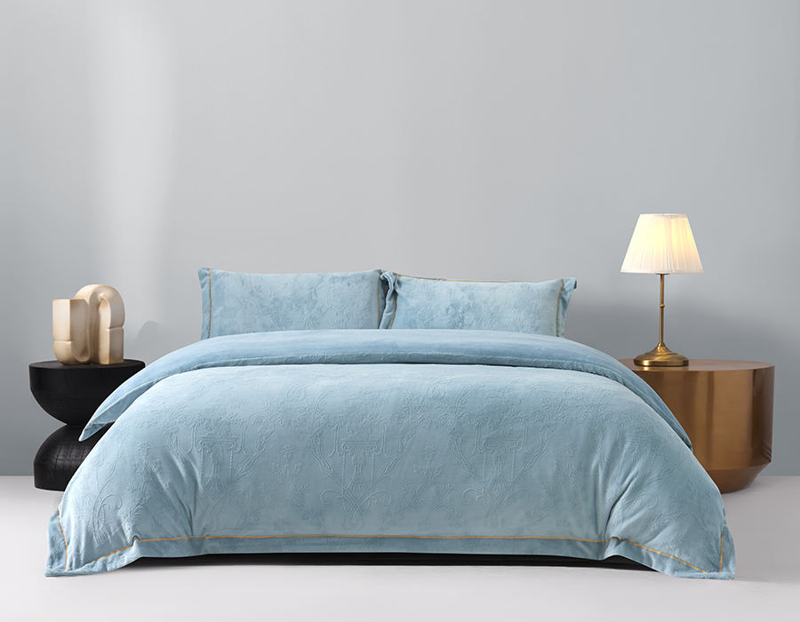 Warm Bedding Set